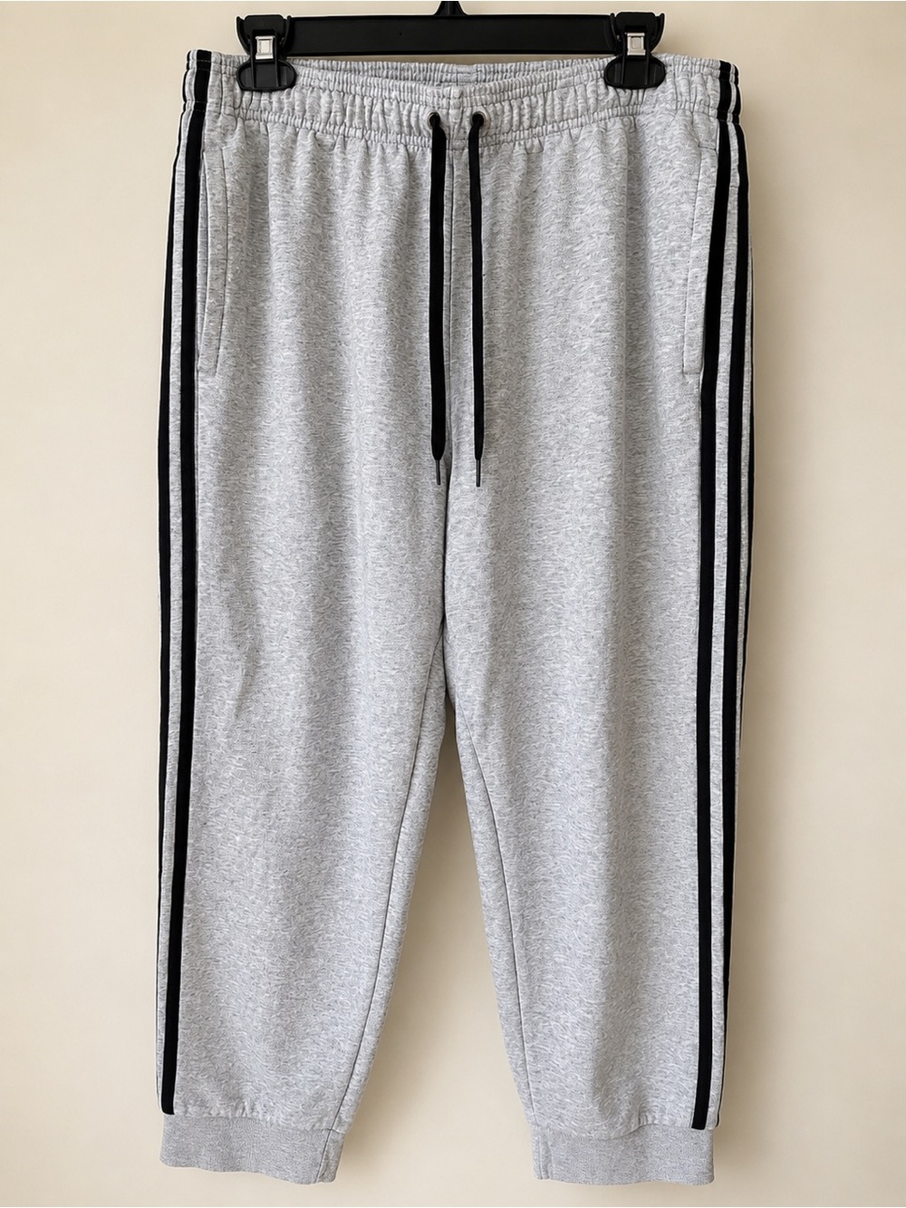 adidas Jogger Sweatpants Gray/Black Striped XL